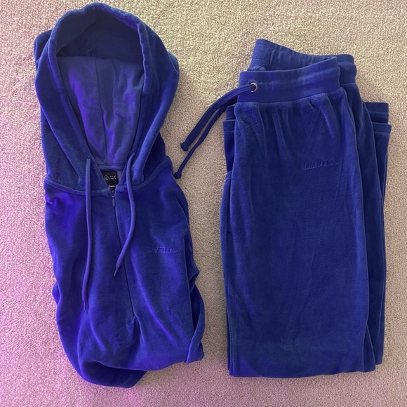 Blue Velour tracksuit set y2k vibes - Picture 12 of 13